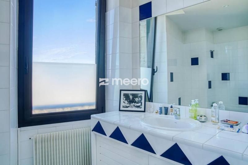 Appartement bourgeois - 310 m² - 8 pièces