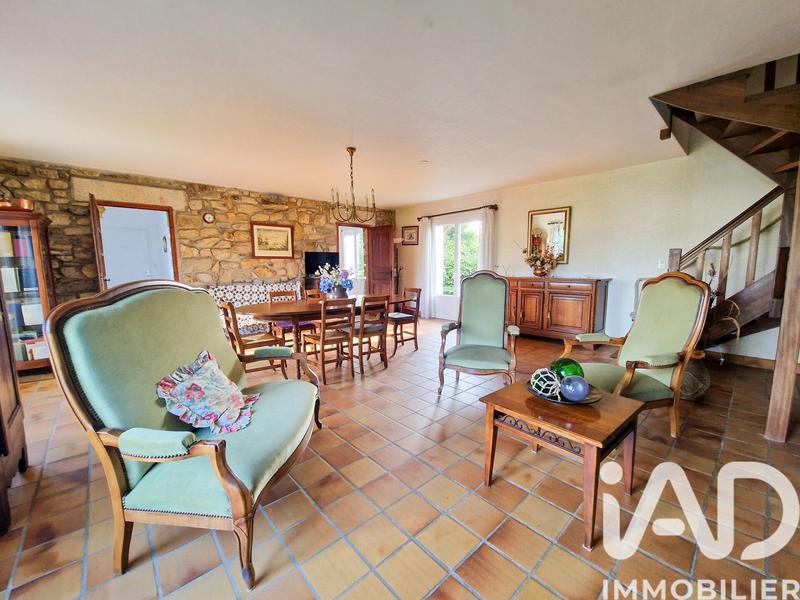 Maison - 112 m² - 4 pièces