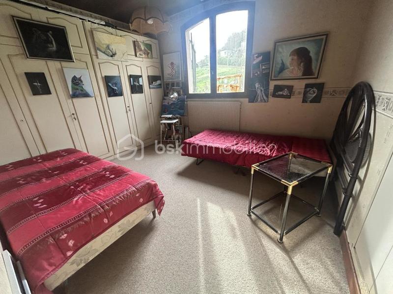 Maison - 104 m² - 4 pièces