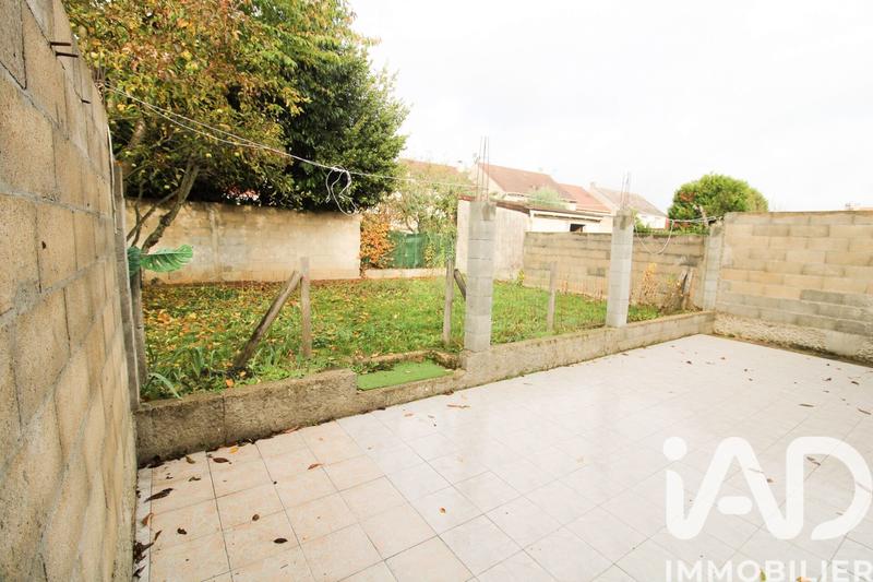 Maison - 80 m² - 5 pièces