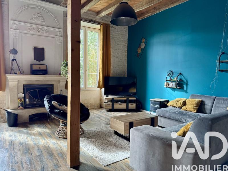 Maison - 238 m² - 6 pièces