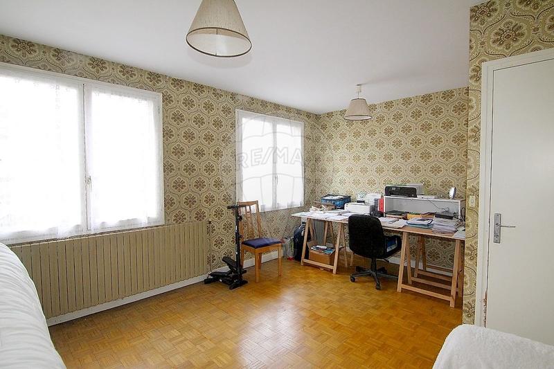 Maison - 155 m² - 10 pièces