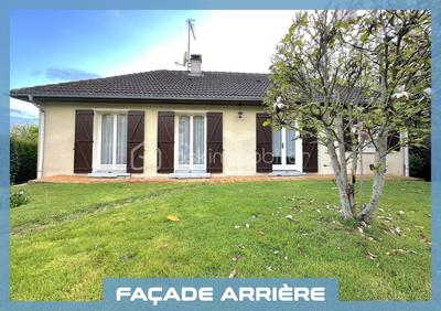 Maison traditionnelle - 90 m² - 6 pièces