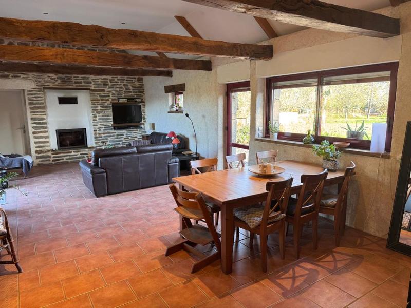 Maison - 136 m² - 5 pièces