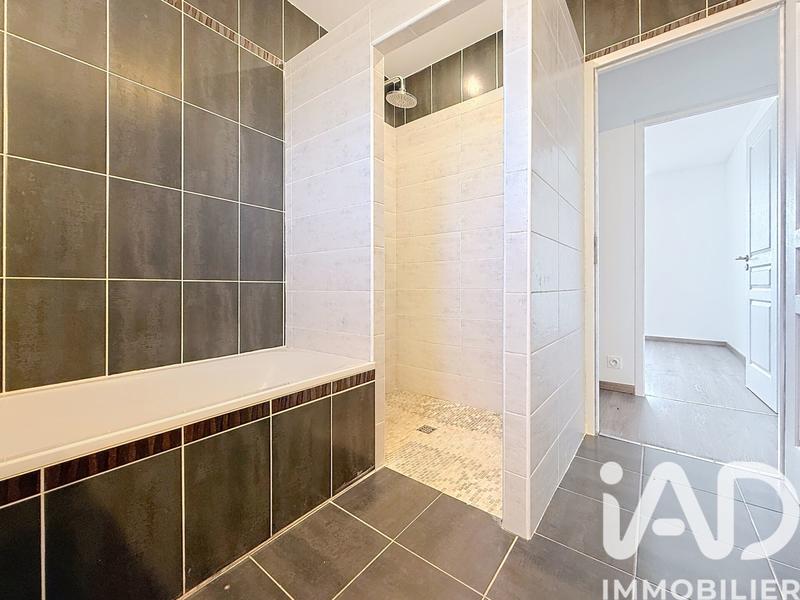 Maison - 92 m² - 4 pièces