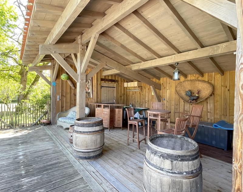 Maison de domaine - 750 m² - 12 pièces