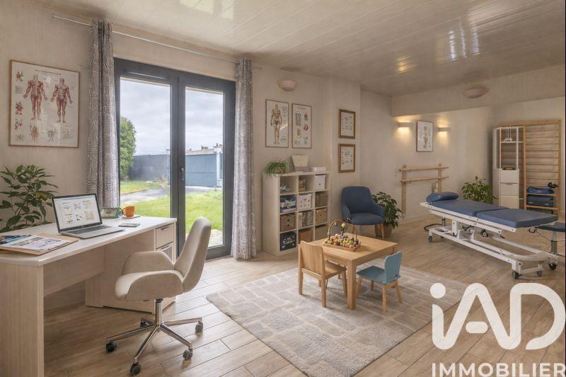 Maison - 170 m² - 8 pièces