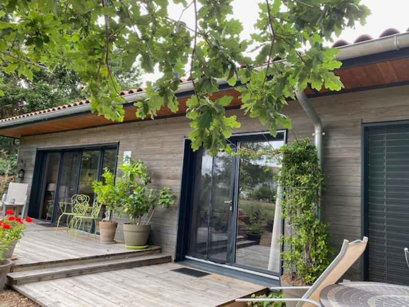 Maison de bois - 218 m² - 7 pièces