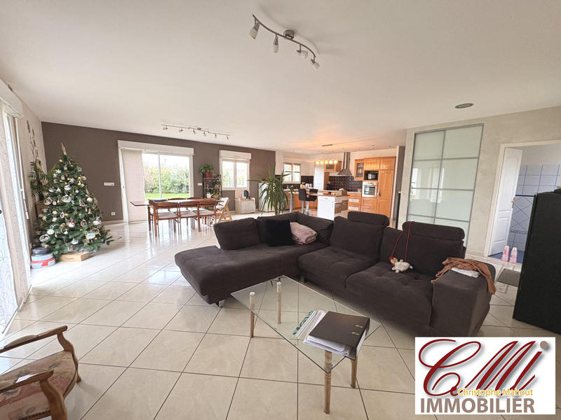 Maison - 141 m² - 5 pièces