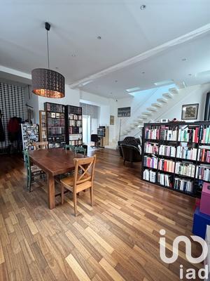 Maison - 135 m² - 6 pièces