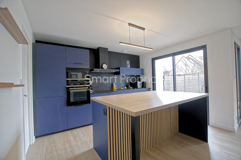 Maison - 106 m² - 6 pièces