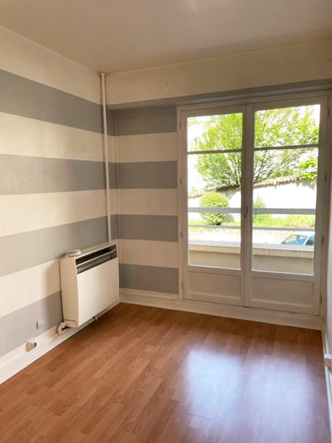 Appartement - 86 m² - 5 pièces