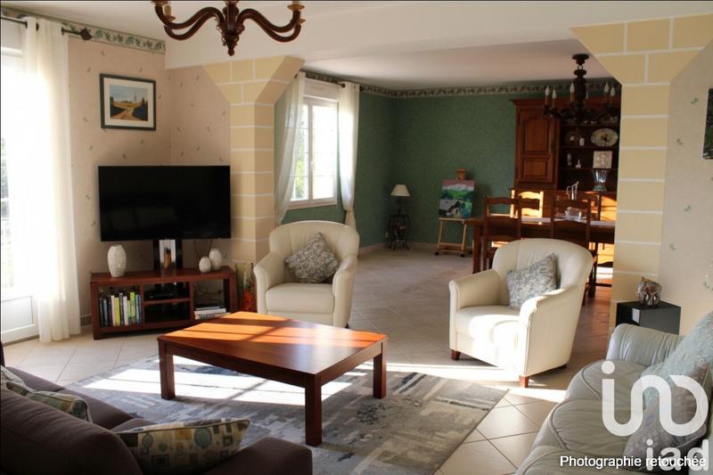 Maison - 155 m² - 7 pièces