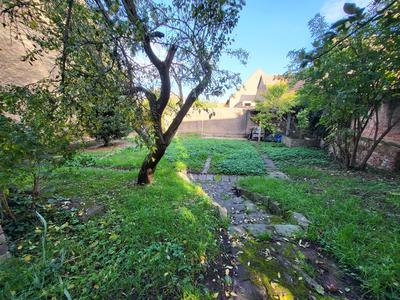 Maison - 275 m² - 11 pièces