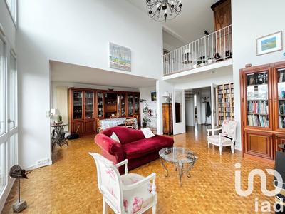 Appartement - 122 m² - 6 pièces