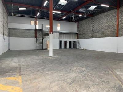 Local d'activité / Entrepôt - 462 m²