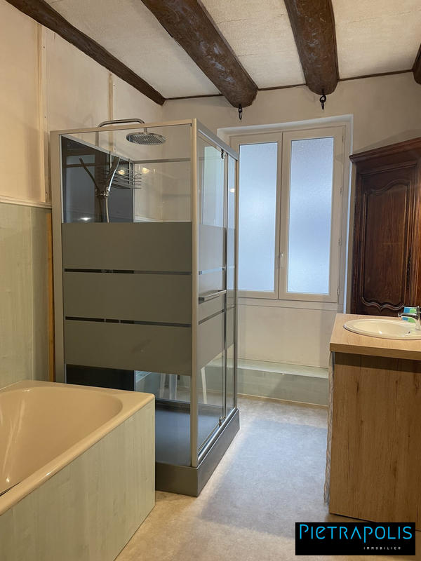 Maison ancienne - 405 m² - 12 pièces