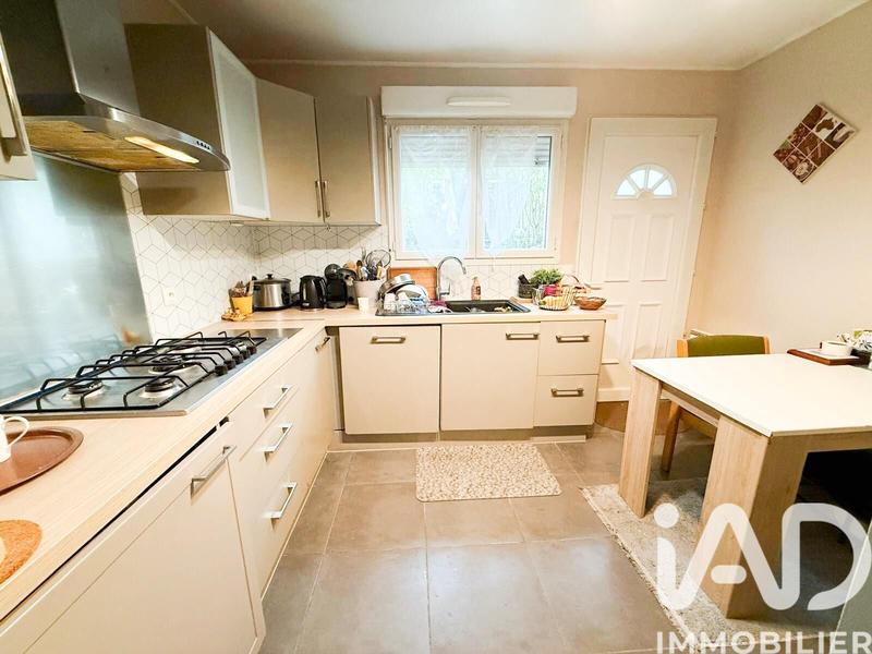 Maison - 140 m² - 7 pièces