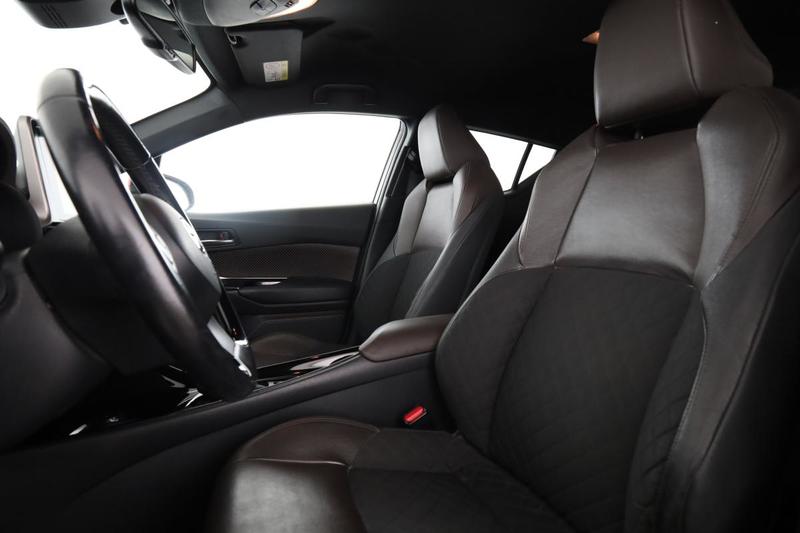 Toyota c-Hr 1.8 Hybride Distinctive 122 ch