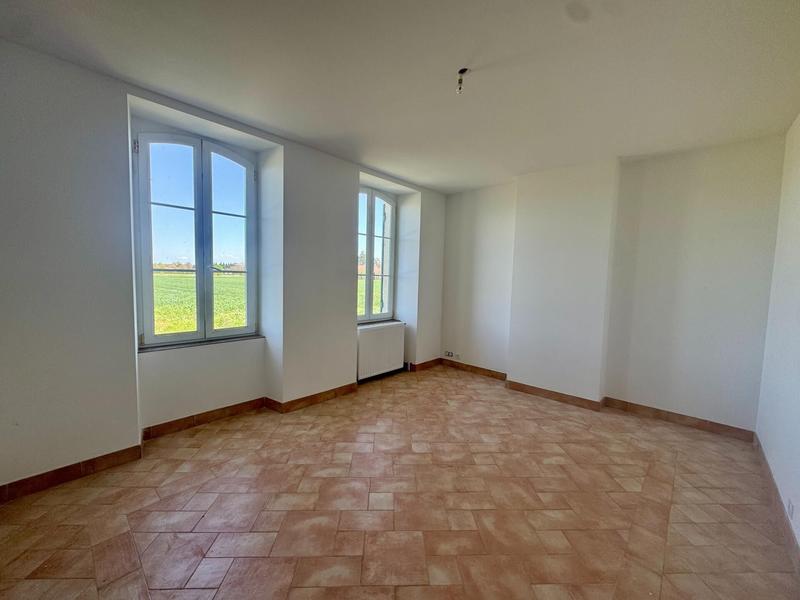 Maison - 273 m² - 6 pièces