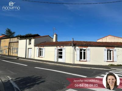 Maison - 80 m² - 4 pièces