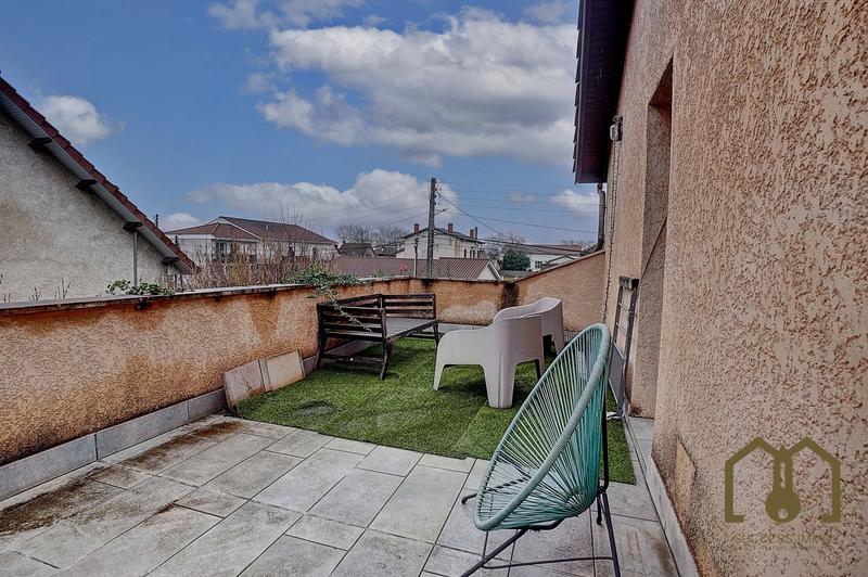 Maison - 176 m² - 7 pièces