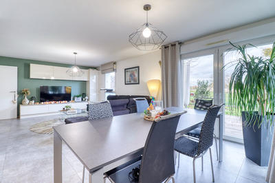 Maison - 115 m² - 4 pièces