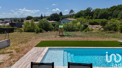 Maison - 133 m² - 4 pièces