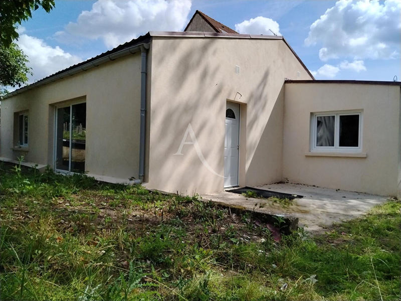 Maison - 110 m² - 4 pièces