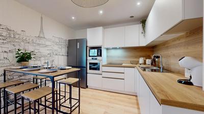 Appartement - 108 m² - 7 pièces