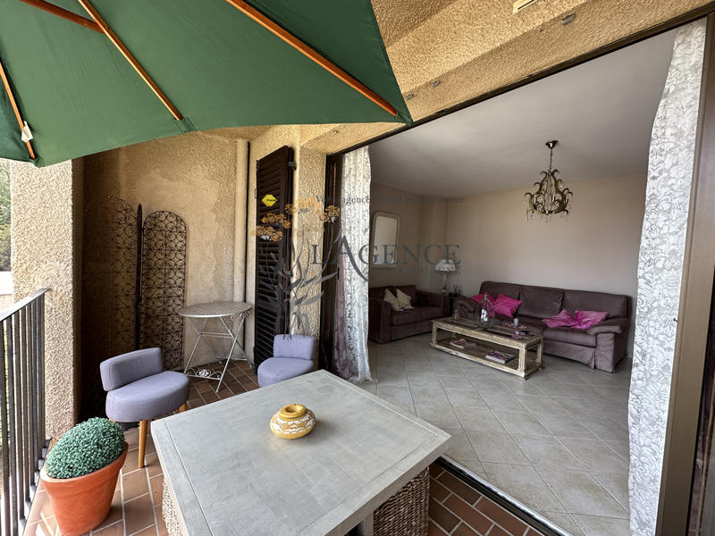 Appartement - 89 m² - 4 pièces