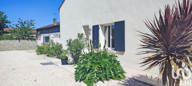 Maison de village - 225 m² - 9 pièces