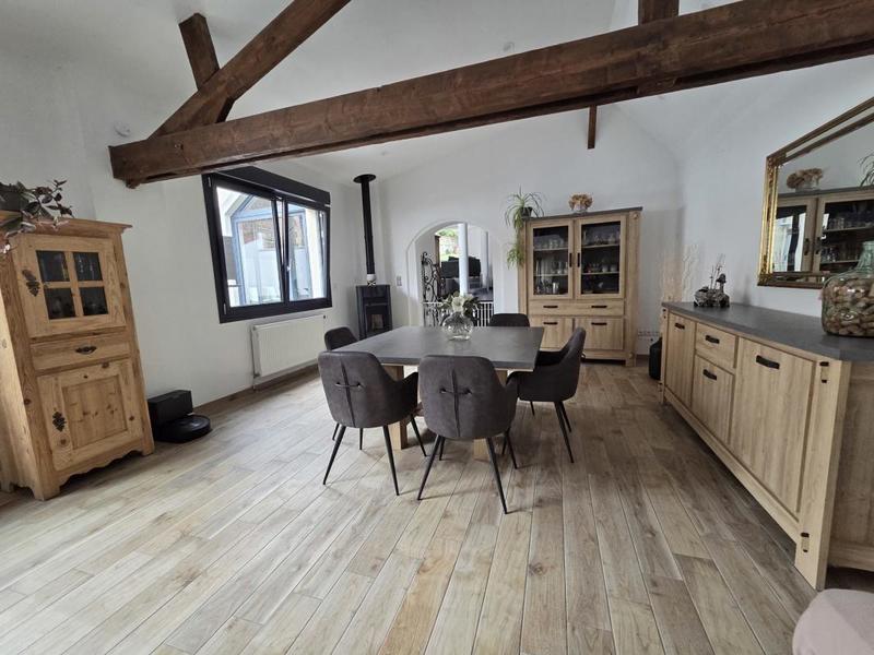 Maison de village - 258 m² - 9 pièces