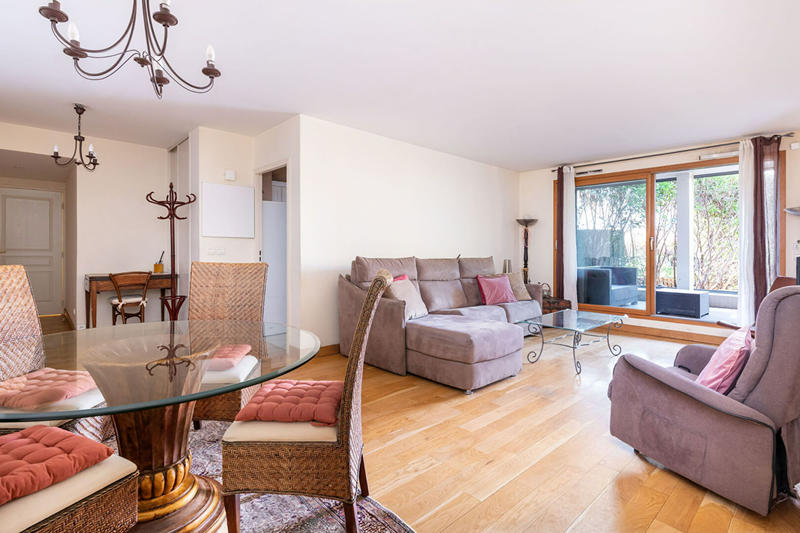 Appartement - 102 m² - 4 pièces