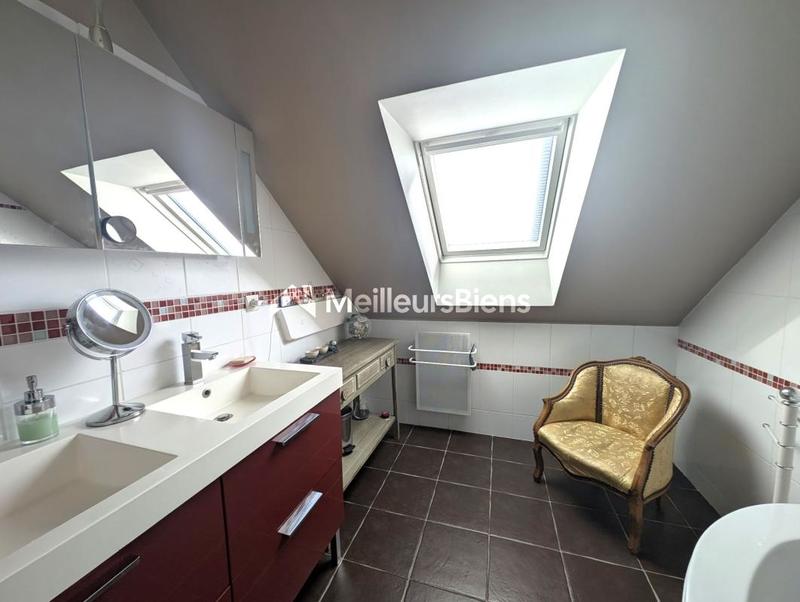 Maison - 118 m² - 5 pièces