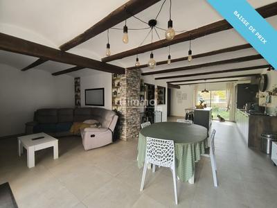 Propriété - 260 m² - 9 pièces