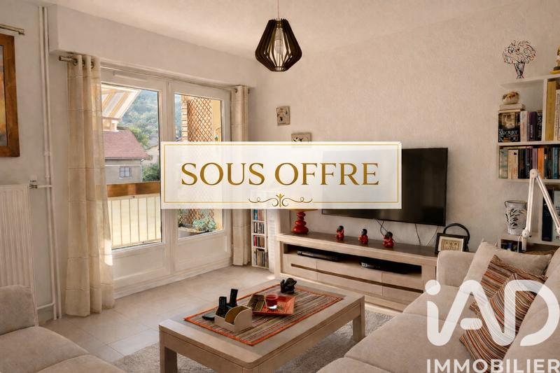 Appartement - 75 m² - 3 pièces