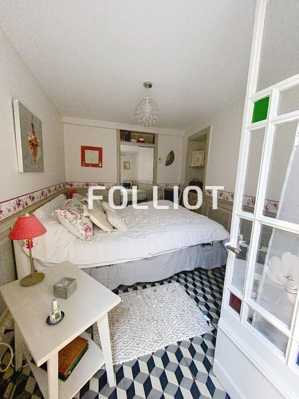 Maison - 200 m² - 7 pièces