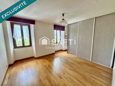 Appartement - 114 m² - 4 pièces