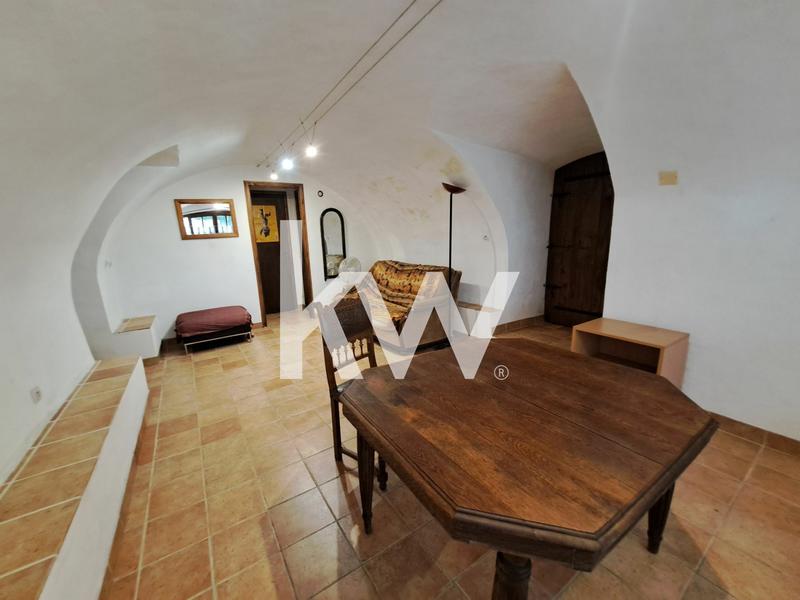 Maison - 245 m² - 10 pièces