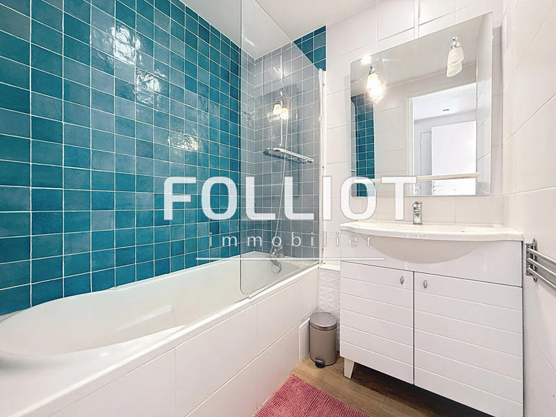 Appartement - 70 m² - 5 pièces