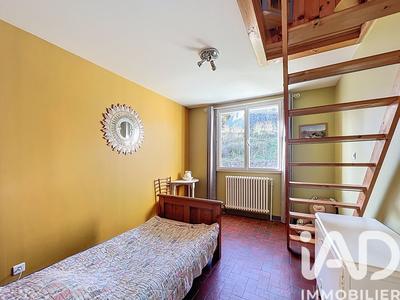 Maison - 123 m² - 5 pièces