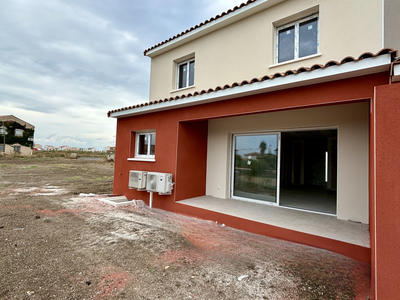 Maison - 90 m² - 4 pièces