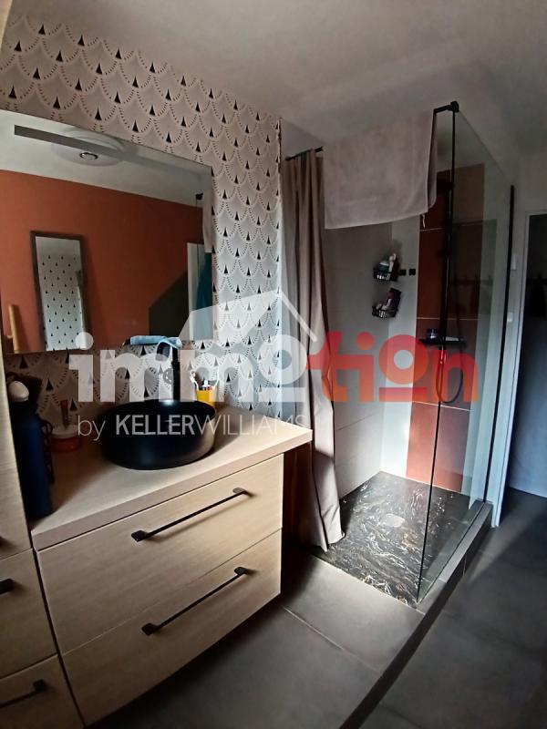 Maison - 96 m² - 4 pièces