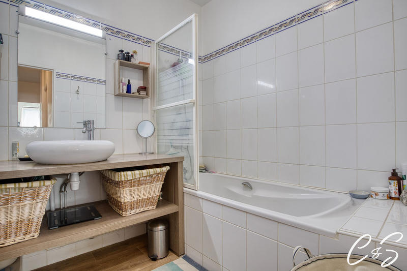 Appartement - 81 m² - 3 pièces