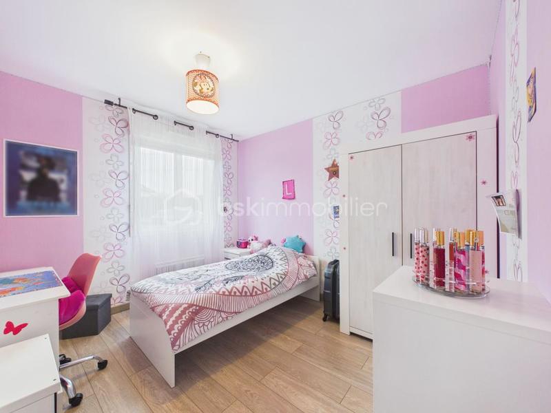 Maison - 107 m² - 5 pièces