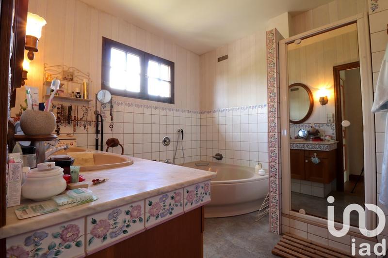 Maison - 142 m² - 7 pièces