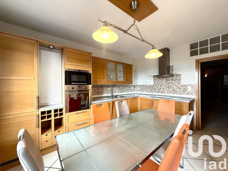 Maison - 142 m² - 4 pièces