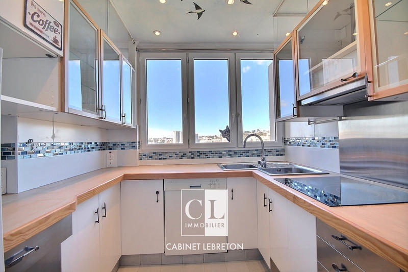 Appartement - 75 m² - 3 pièces