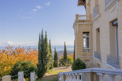 Maison de maîtres - 367 m² - 12 pièces